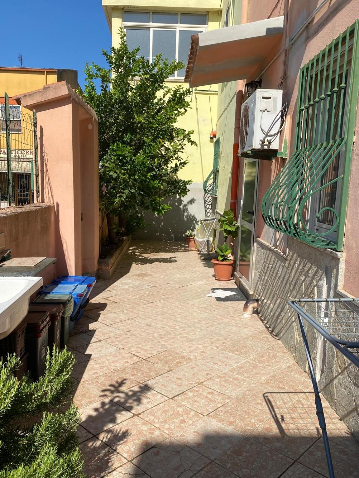 Lemon House Appartement Sassari Buitenkant foto