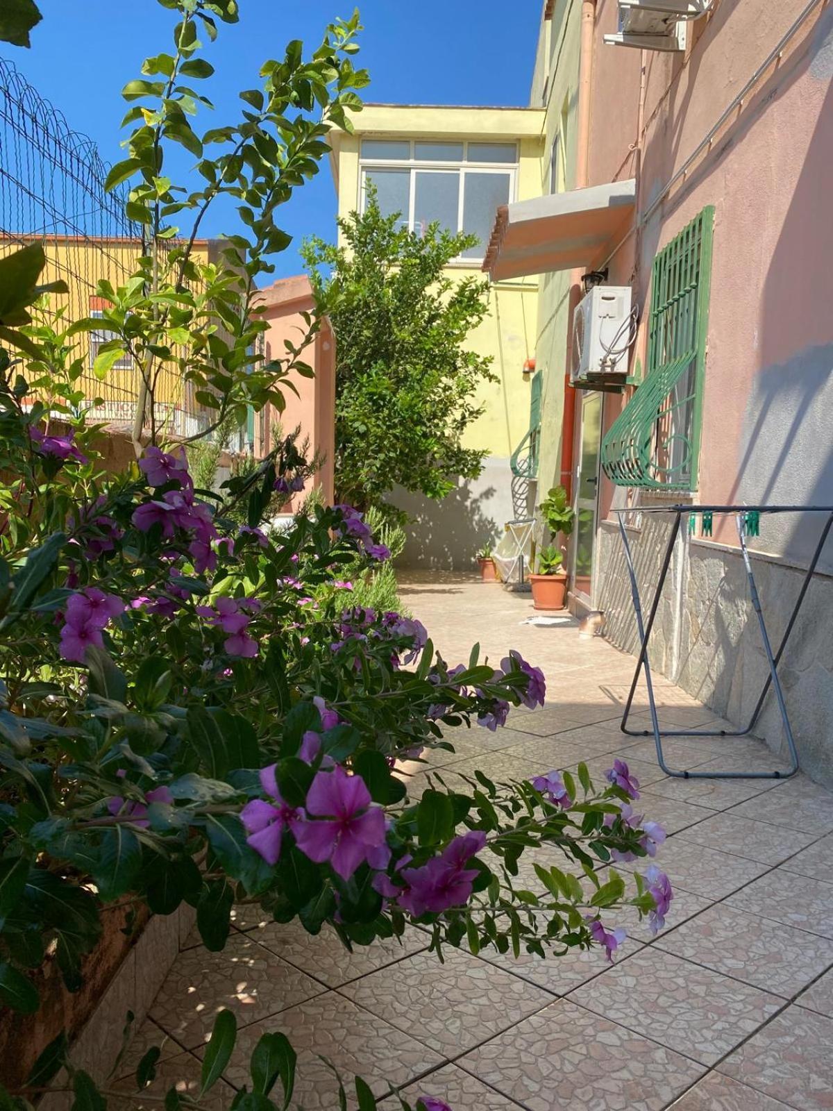 Lemon House Appartement Sassari Buitenkant foto