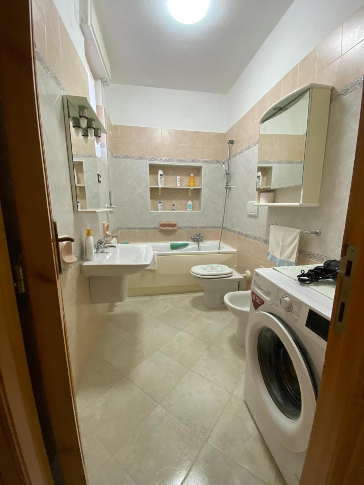 Lemon House Appartement Sassari Buitenkant foto